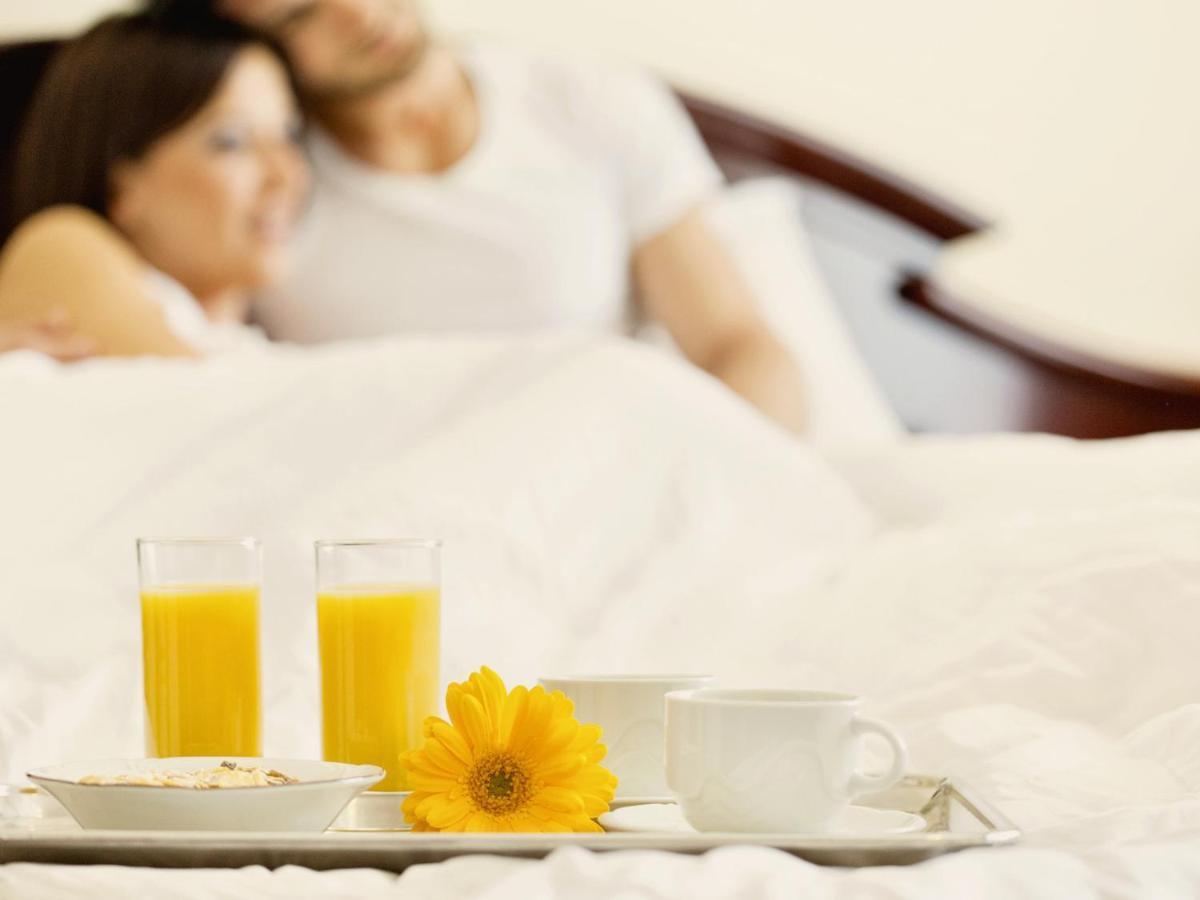 The Cedar Suite Уокинг Экстерьер фото